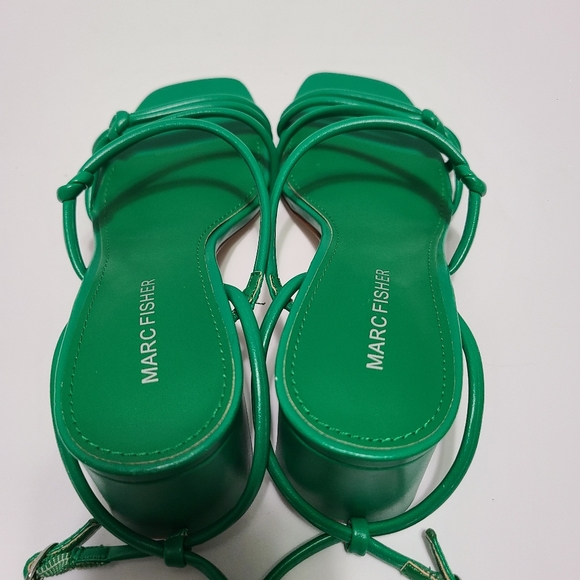 Marc Fisher Women\'s Gurion Heeled Sandal‎ Green Size 7M
